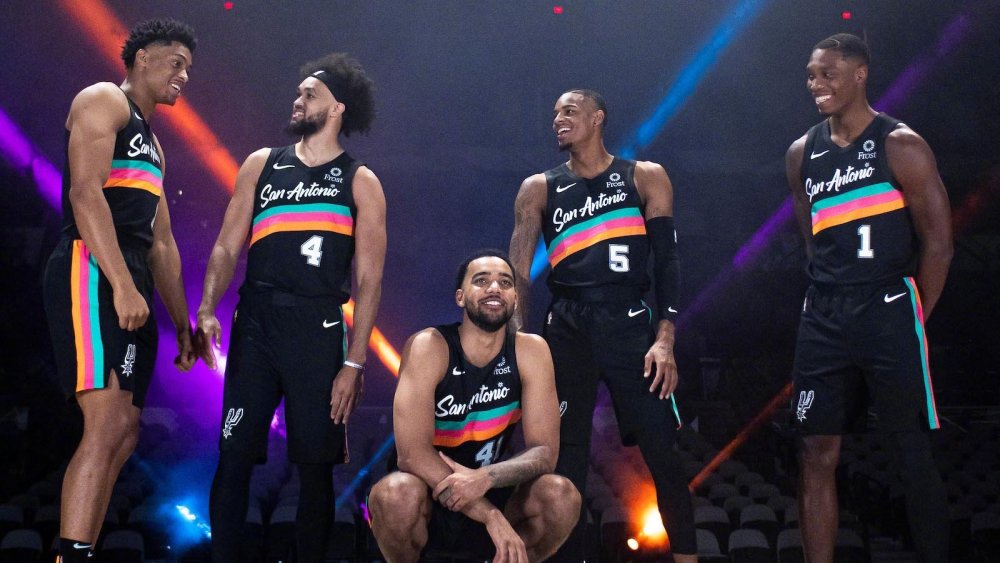 卡约德：会梦想被意大利征召；大力手抛界外球能力是天生的（卡约德：盼入选意大利国家队；大力手抛界外球是与生俱来的天赋）