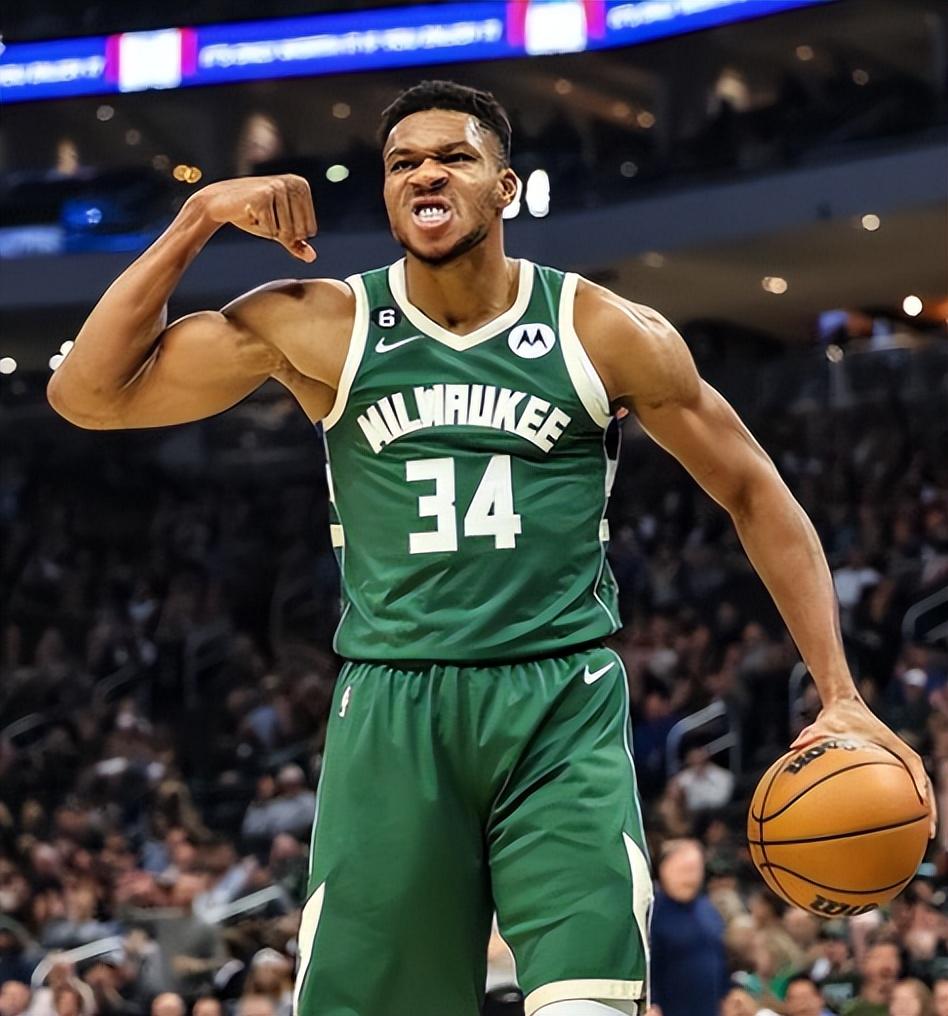 马卡：皇马本赛季防空能力薄弱，失球中有三成为对手头球破门（马卡：皇马本季高空防守不佳，失球中三成为对手头球所致）