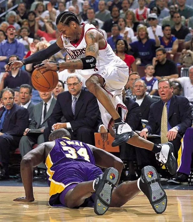 领袖气质，一眼就能看出来（领导风范，一眼可辨）