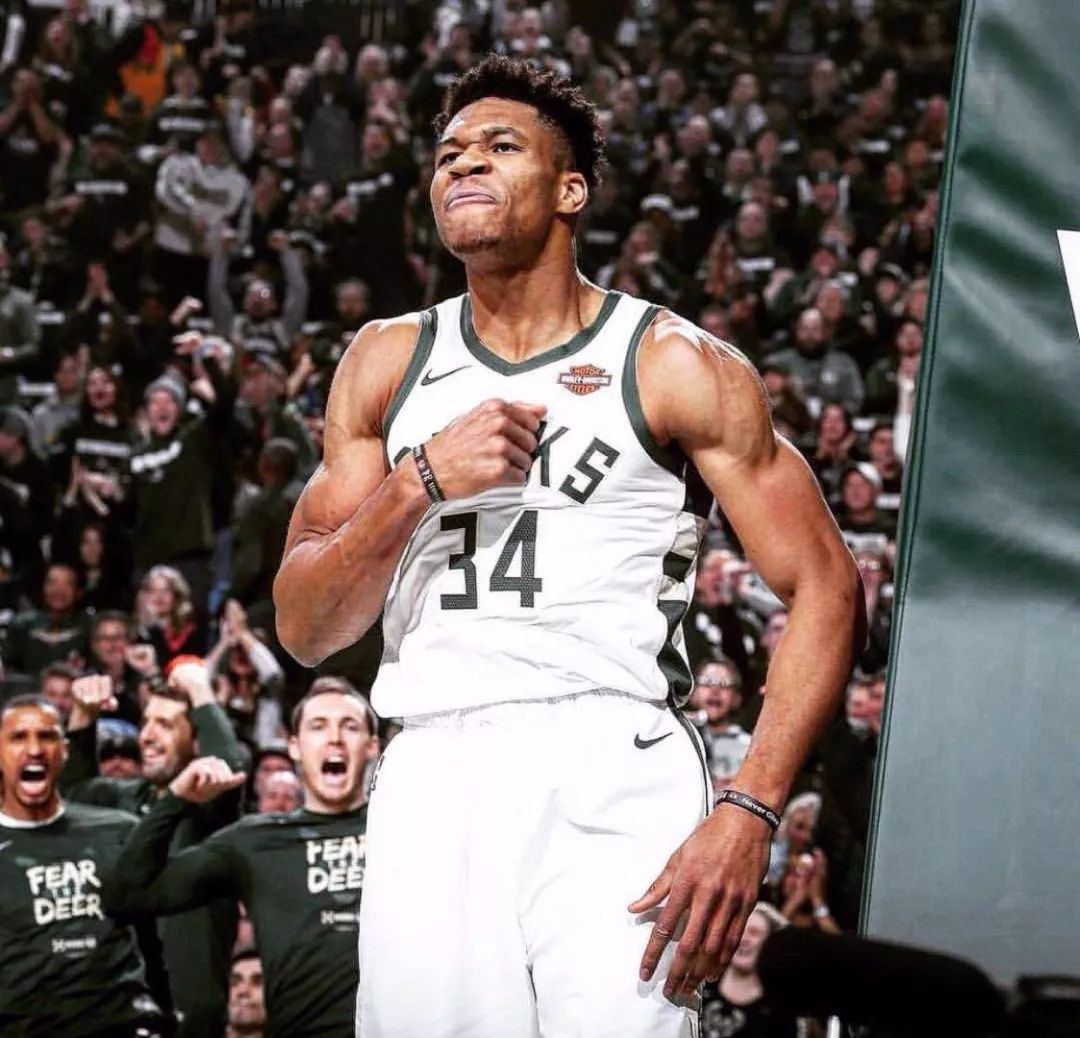 这次空接配合天衣无缝（这波空接默契满分）