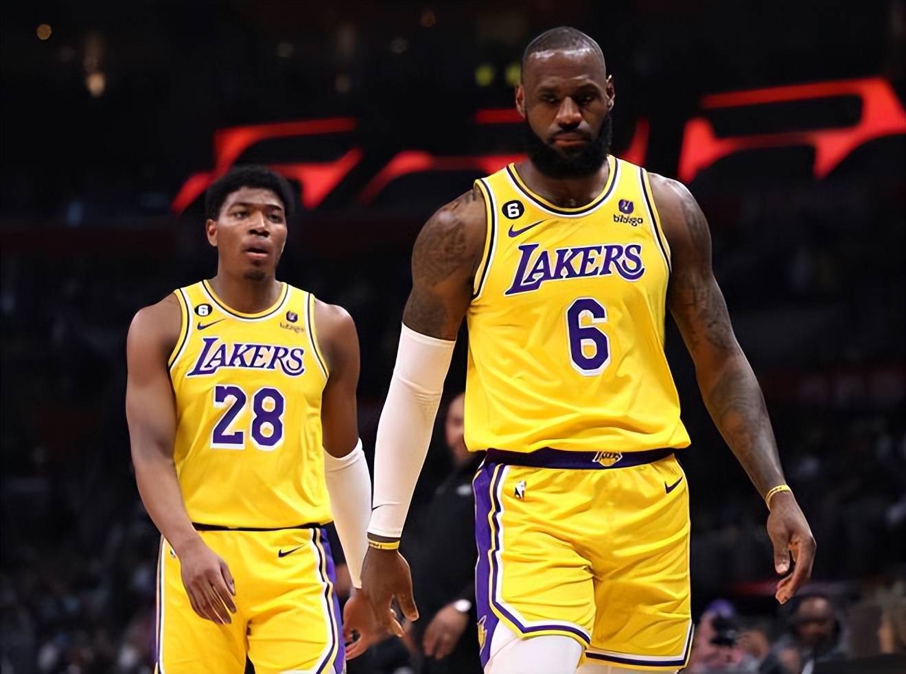 基德：弗拉格迟早要去打控卫，我愿意和他一起去面对失败（基德：弗拉格迟早会打控卫，我愿与他一起承担失败）