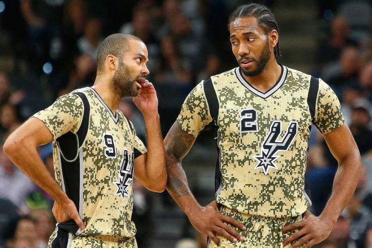 欧冠进球榜更新：梅西连续破门,（欧冠射手榜新变动：梅西连场破门）