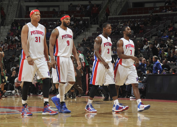 斯基拉：目前尤文从未考虑出售戴维，俱乐部依然对他充满信心（斯基拉：尤文无意出售戴维，俱乐部仍对其信心十足）