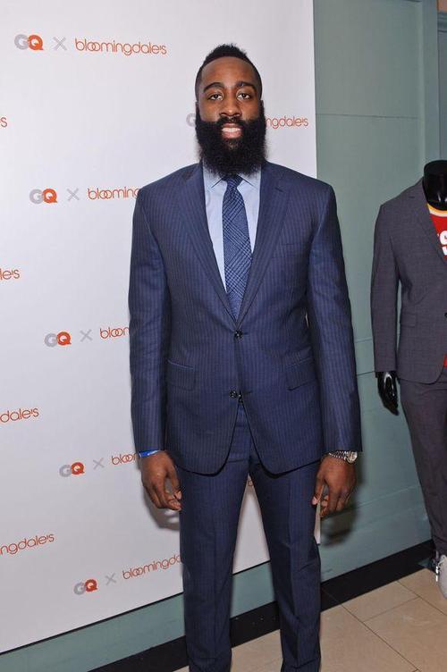 梅西：如果阿尔巴、布斯克茨能带着冠军退役，那将会特别美好（梅西盼阿尔巴、布斯克茨捧杯挂靴：那将格外美好）